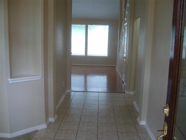 Building Photo - 14906 White Forge Ln