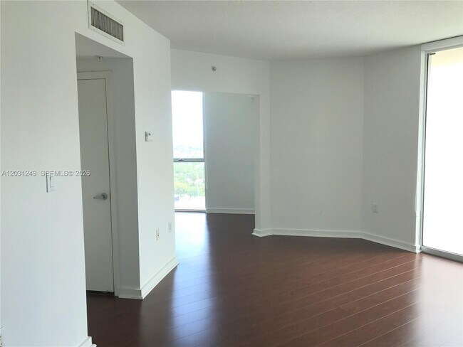 Building Photo - 9055 SW 73rd Ct