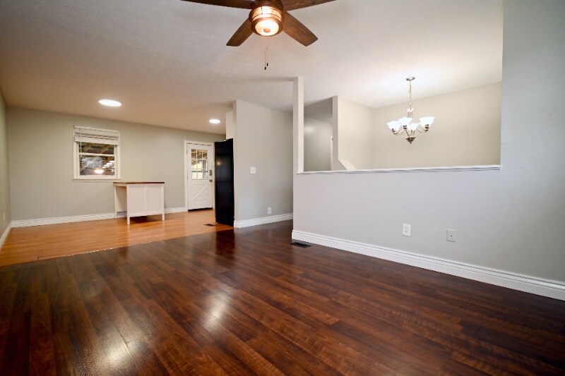 Building Photo - 615 Concord Rd