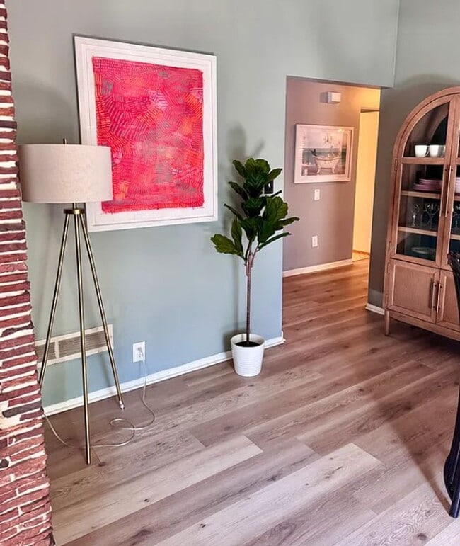 Building Photo - 1026 Clark Rd SW