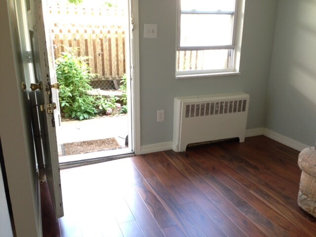 Front entrance - 5925 Post Rd