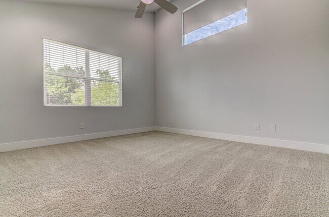 Building Photo - Super Cute South Austin 3/2.5 Condo, built...