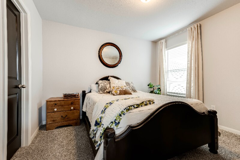 Building Photo - 7919 Deepwell Dr