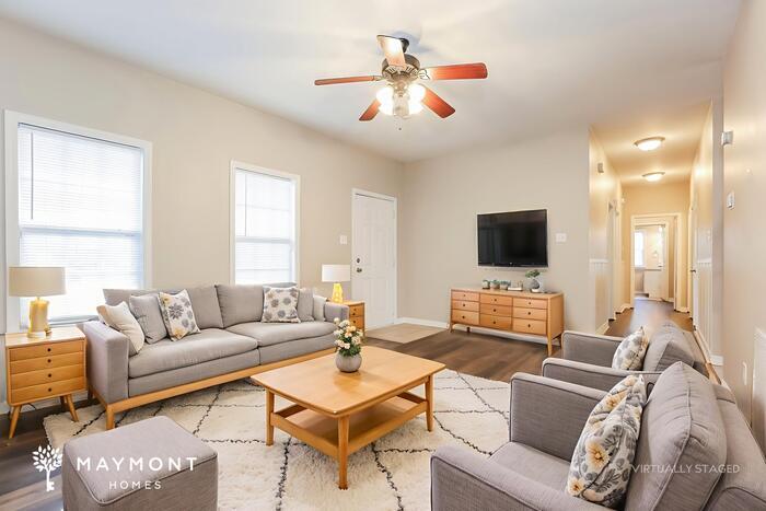 Building Photo - 3204 Cloverridge Dr