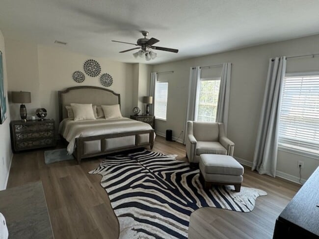 Building Photo - 18214 Lake Eagle Dr