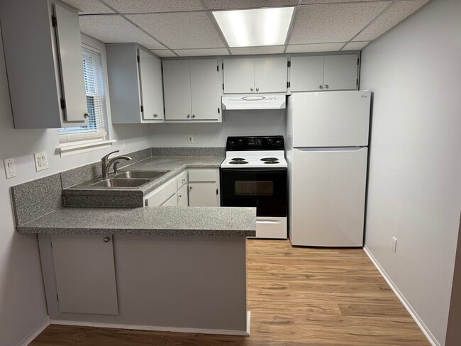 Building Photo - 28838 Pardo St