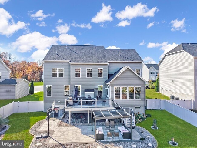 Building Photo - 76 Penns Charter Ln