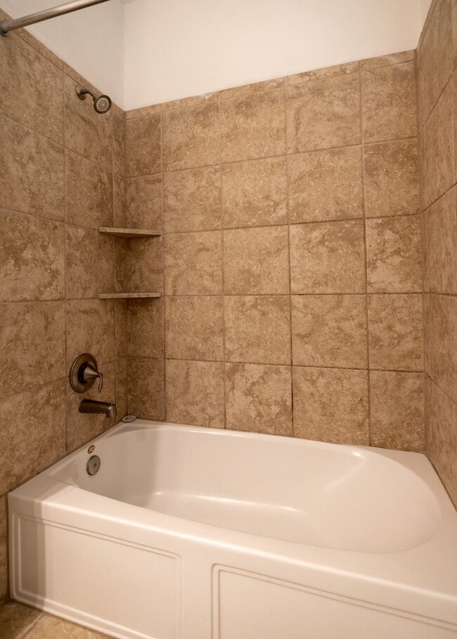 Building Photo - 1822 Olive Pine Dr