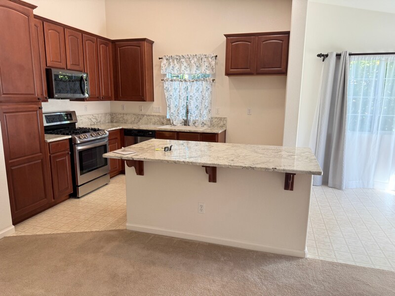 Building Photo - 1168 Fernwood Way