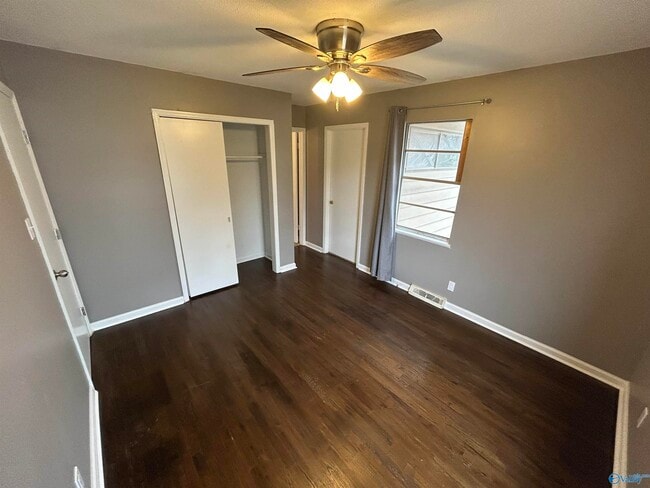 Building Photo - 613 Dawson Terrace NW