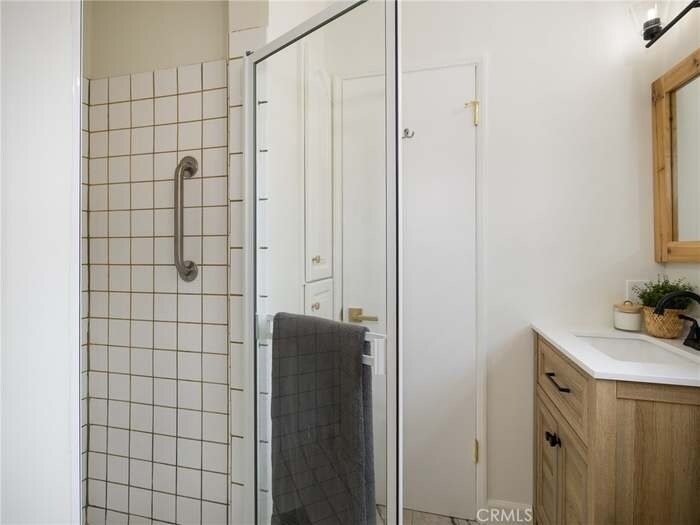 Building Photo - 5244 W 137th Pl