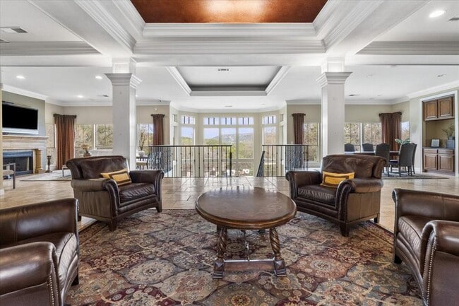 Building Photo - 6000 Shepherd Mountain Cove