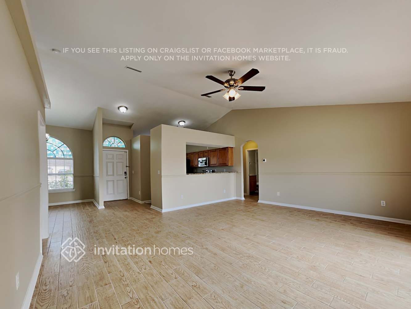 Building Photo - 3755 Arava Dr