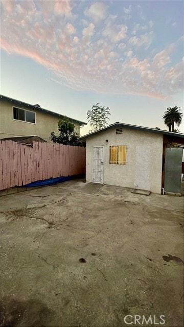 Building Photo - 3908 W 109th St