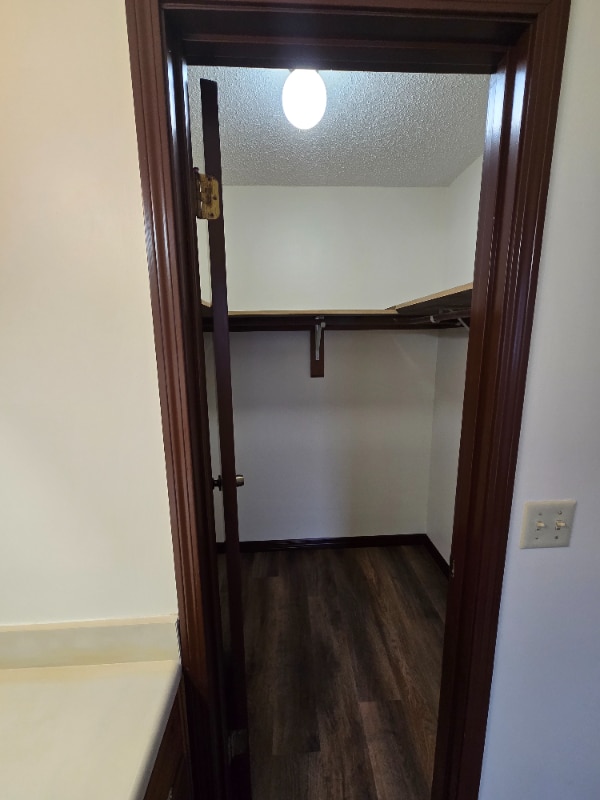 Building Photo - 199 Lakeside Ln