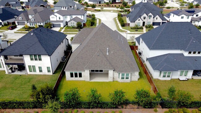 Building Photo - 6919 Shoreline Vw Dr