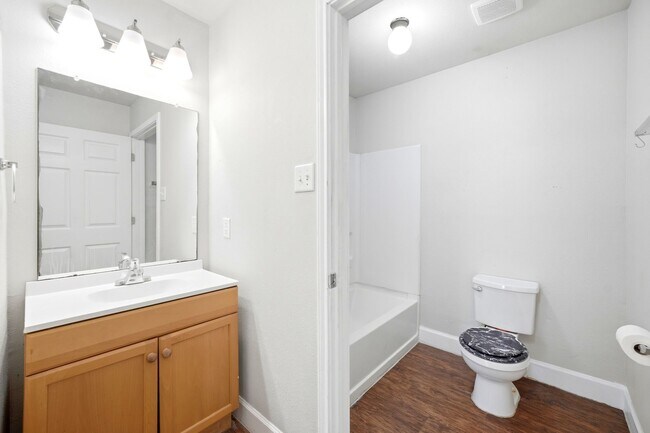 Building Photo - 11723 Greenmesa Dr