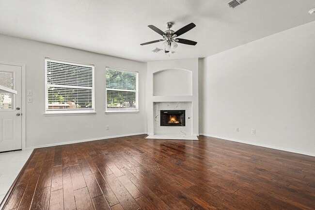 Building Photo - 1578 Mahogany Dr