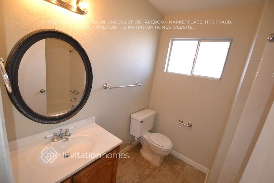 Building Photo - 131 Bel Air Dr