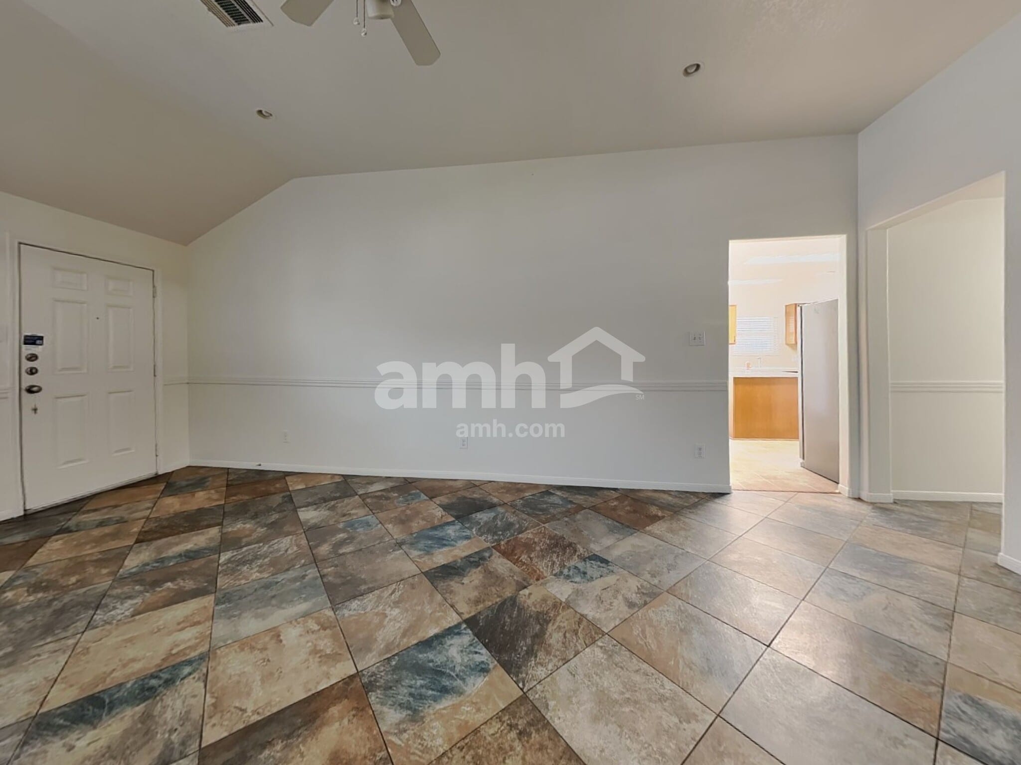 Building Photo - 2407 Aspen Dale Dr