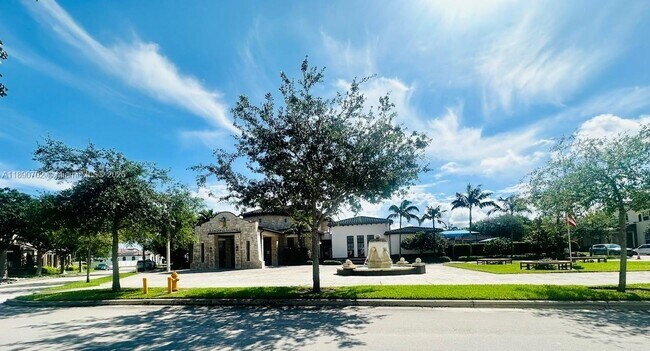 Building Photo - 17021 SW 94th Terrace