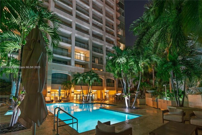 Primary Photo - 3400 SW 27th Ave