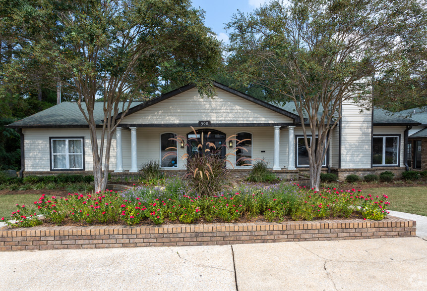 Clubhouse - The Onyx Hoover Apartments