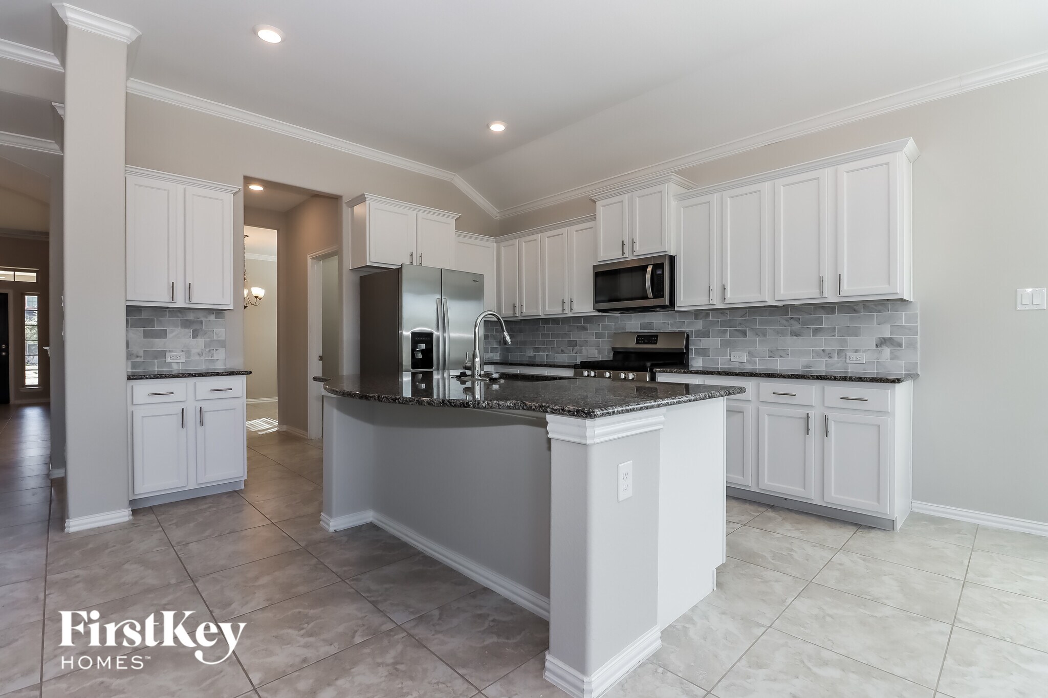 Building Photo - 6406 Wolf Run Dr