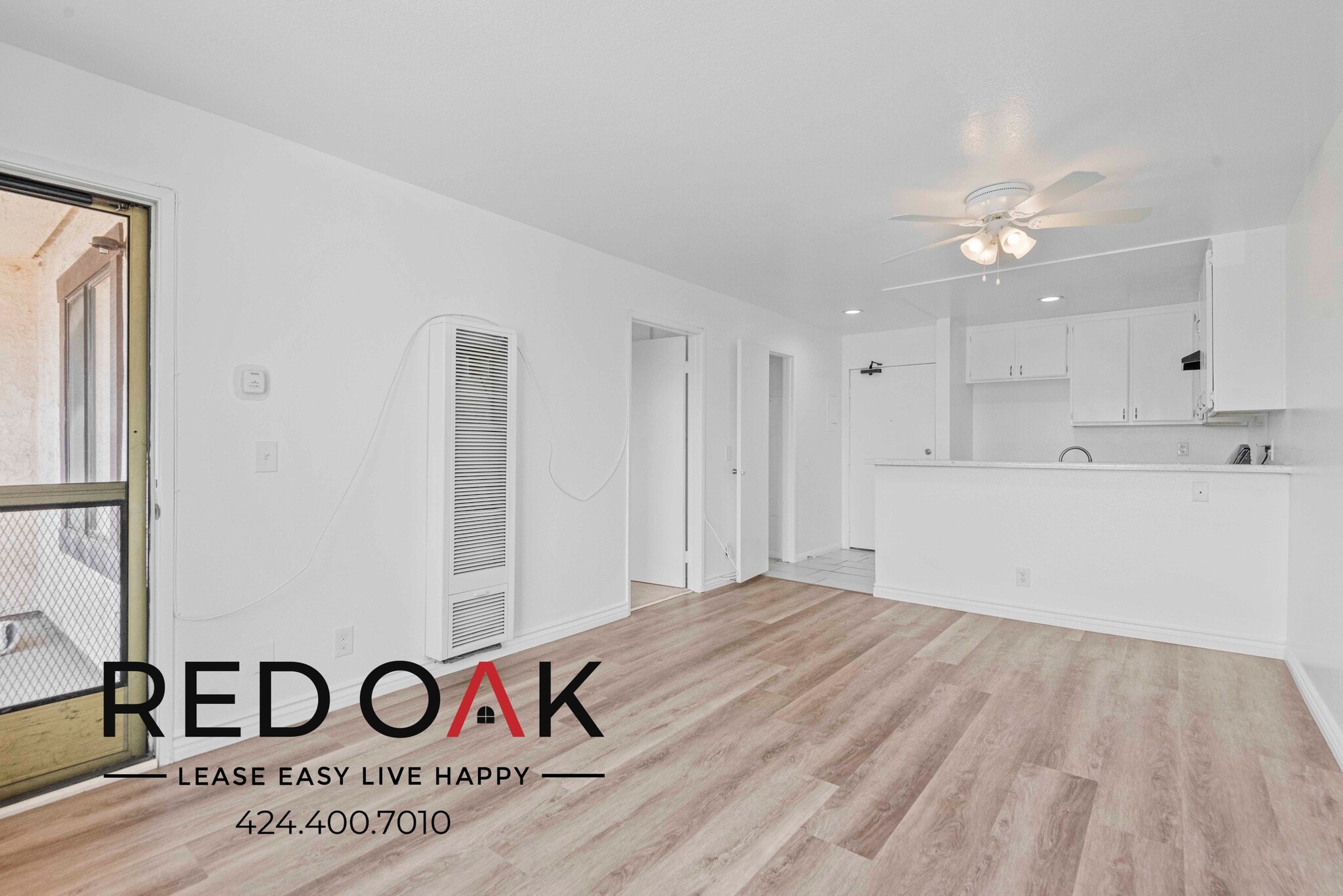 Building Photo - 16200 Vermont Ave