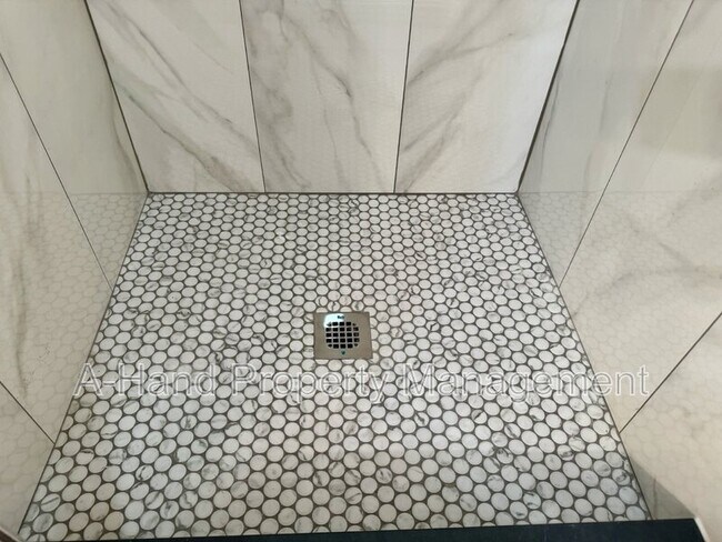 Building Photo - 522 Australian Way