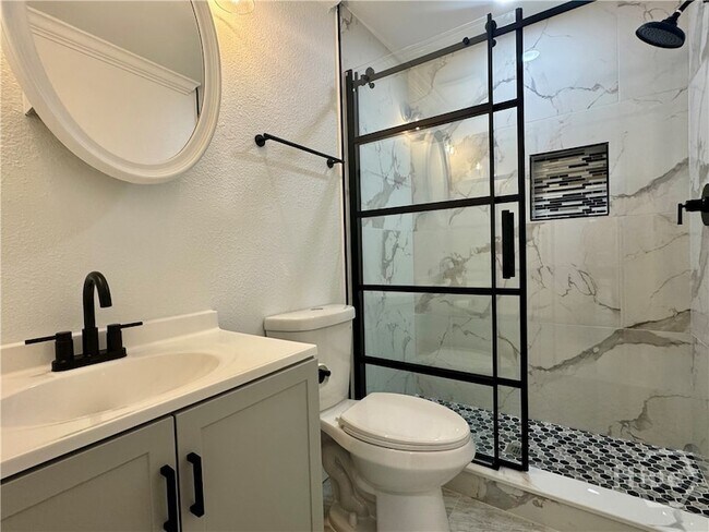 Building Photo - 16 Ventura Blvd