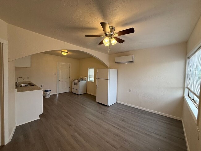 Building Photo - Remodeled Two Bedroom Home Fenced Yard