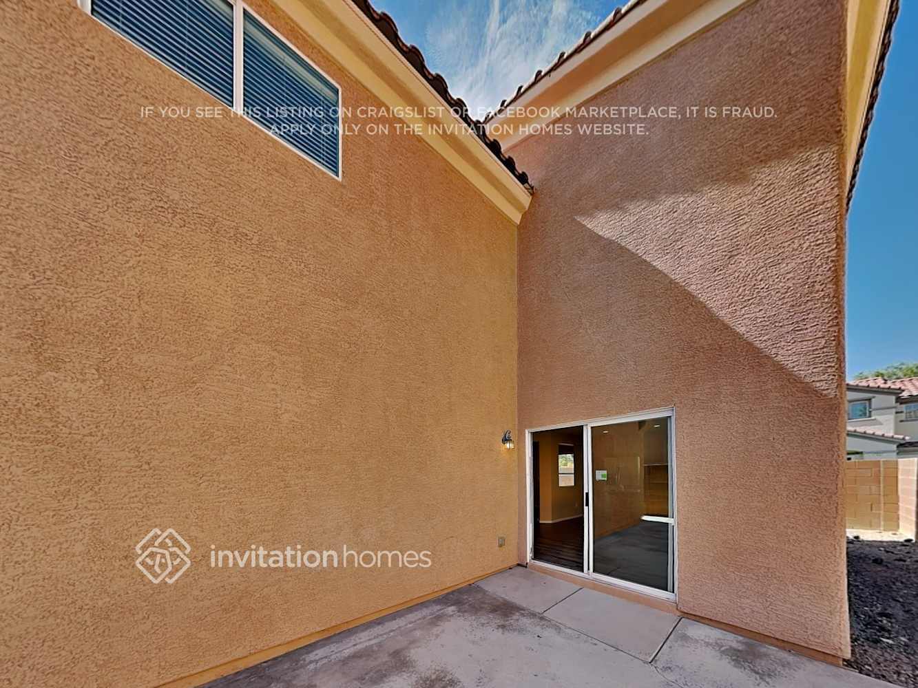 Building Photo - 682 Port Talbot Ave