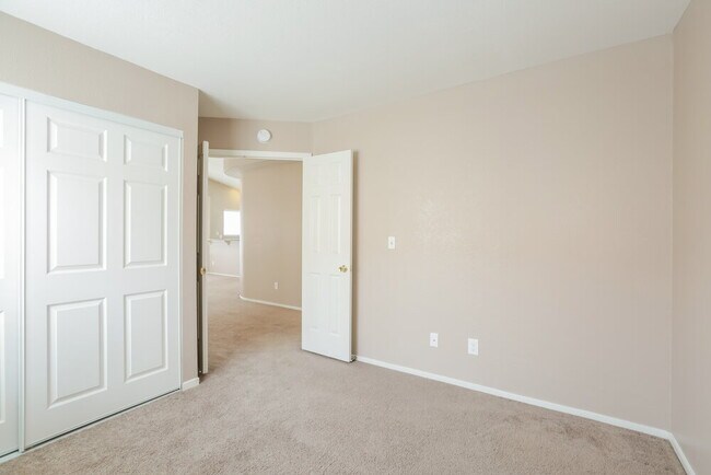 Building Photo - 8021 Mt Royal Ct