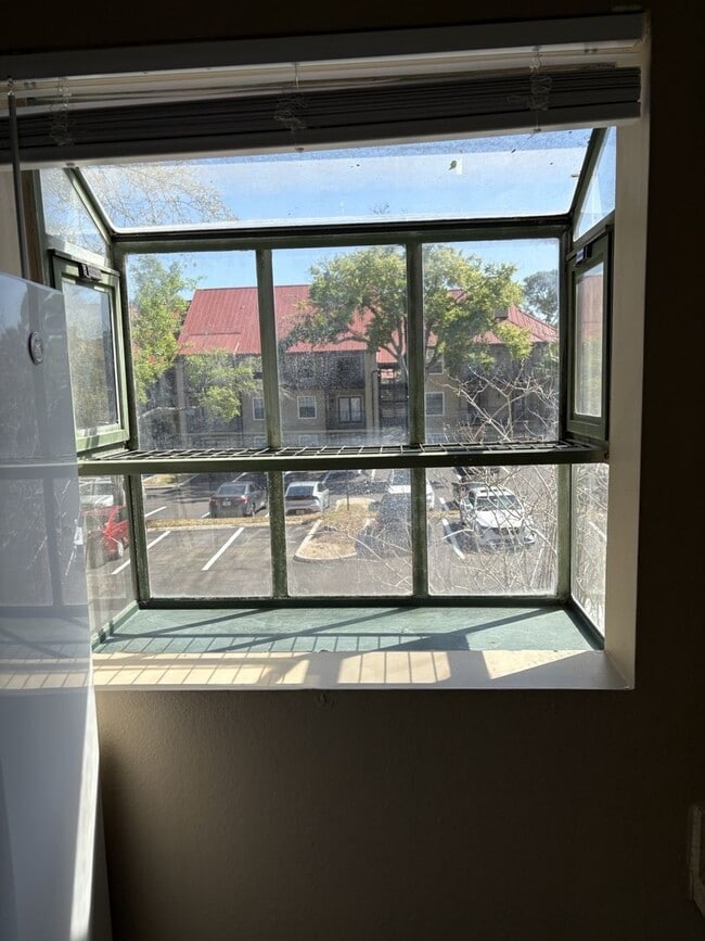 Building Photo - WRAP AROUND PATIO  - LARGE TWO BEDROOM READY NOW!!  $1400 MONTHLY RENT includes water