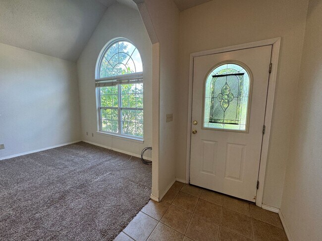Building Photo - 318 Carmel Valley Way