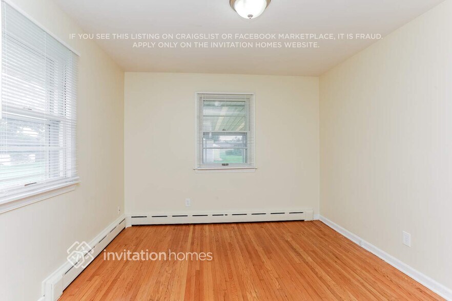 Building Photo - 1407 Highland Ave