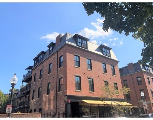 Building Photo - 39 Clarendon St