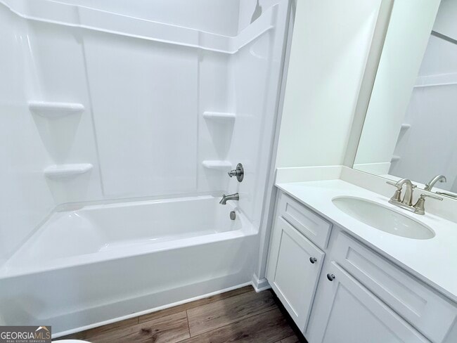 Building Photo - 236 Chiswick Lp