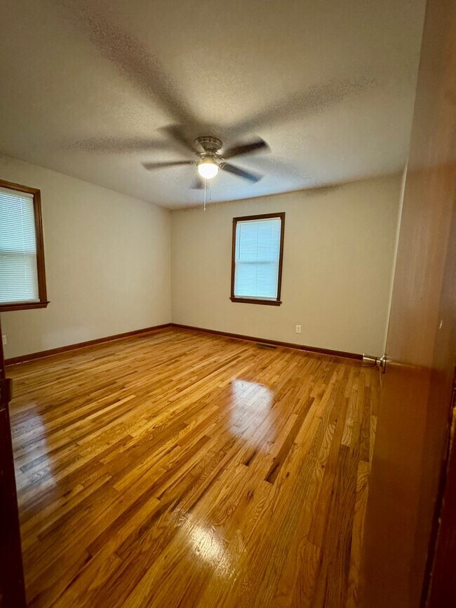 Building Photo - 2720 Hazel St