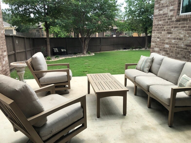 Patio #1 - 18419 Golden Maize