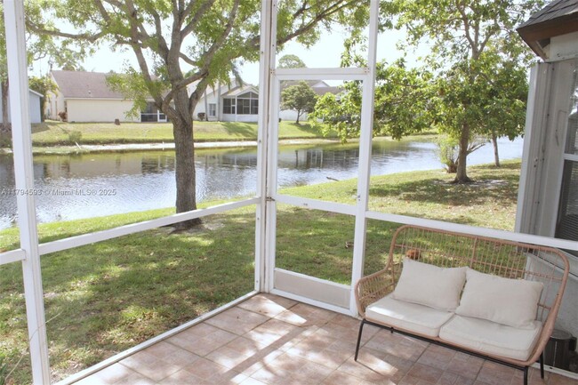 Building Photo - 2223 Soundings Ct