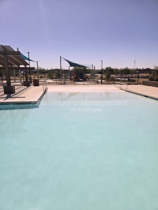 Building Photo - 35300 La Paz St