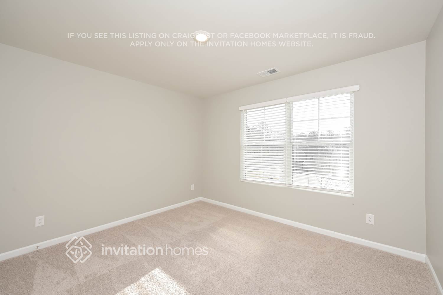 Building Photo - 107 Streambank Ct