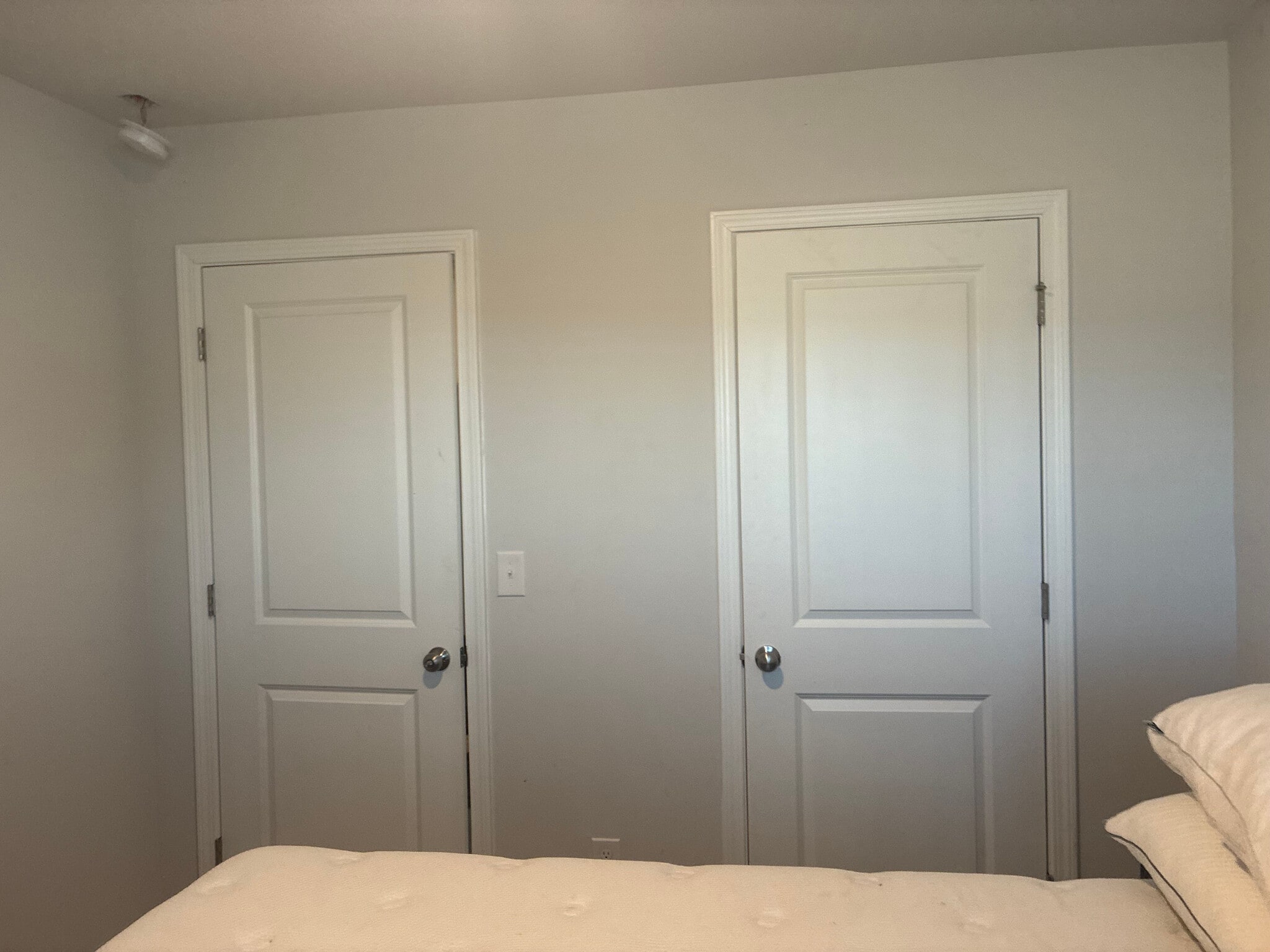 Building Photo - Room in Townhome on Shaffer Ct