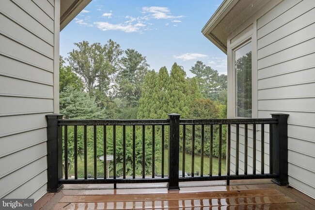 Building Photo - 9864 Walker Glen Ct