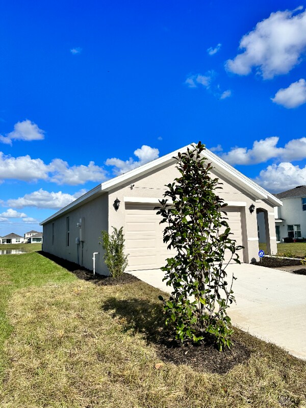 Building Photo - 3259 Rock Sound St