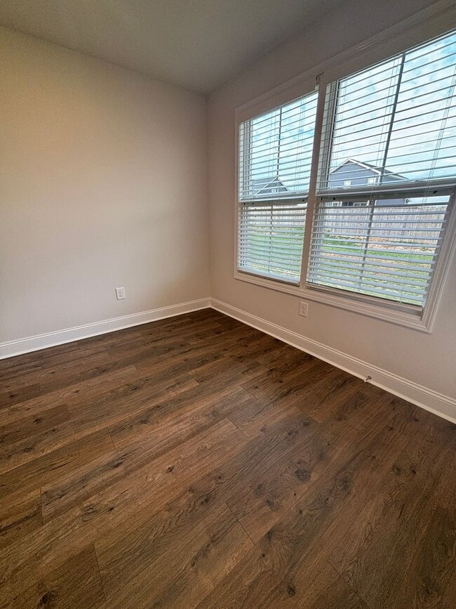 Building Photo - Open-Concept Gorgeous New Construction Home