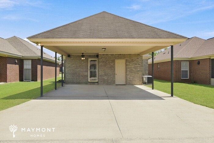 Building Photo - 8749 Lindsey Ln