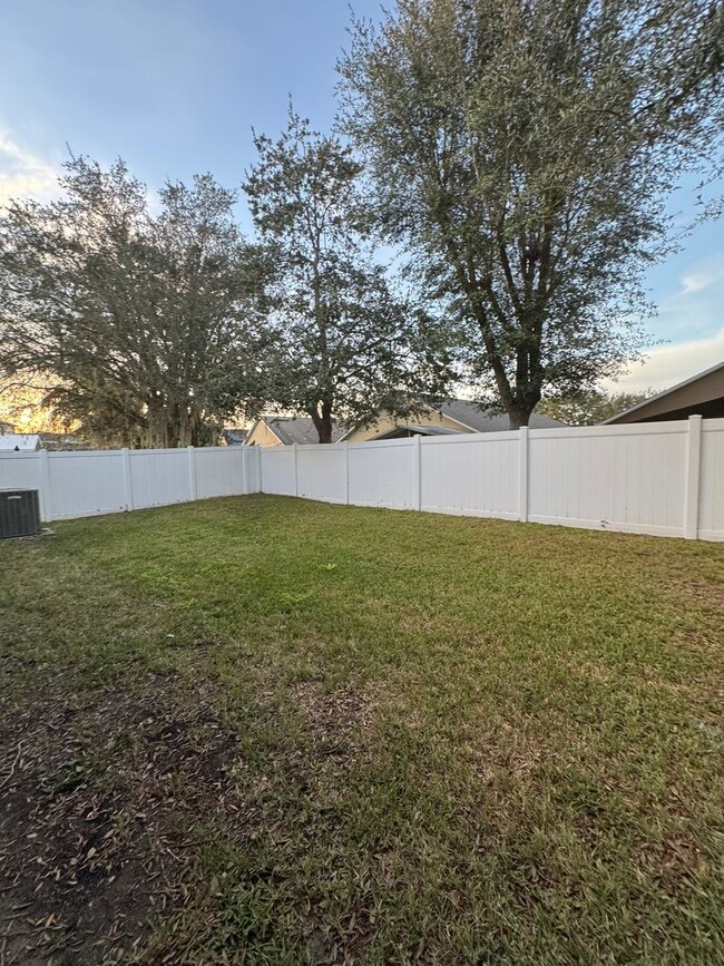 Building Photo - Beautiful 4/2 Lake Nona Home